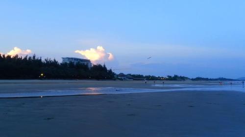 Beach, Đang Hoang villa LONG CUNG Resort in Vung Tau
