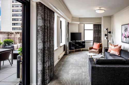 The Gwen, a Luxury Collection Hotel, Michigan Avenue Chicago