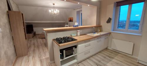 Konyha, charmant & relaxant F3 in Thaon Les Vosges