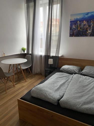 Classy Rooms in Old Town 4