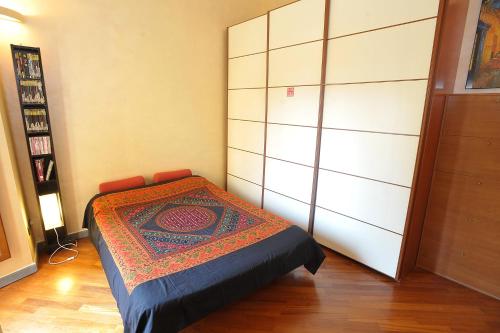 Merville House - image 4