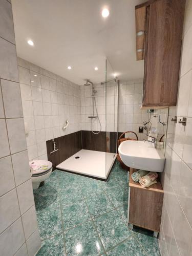 Zuhanyzó, Ferienwohnung Schwarz in Lichtenstein