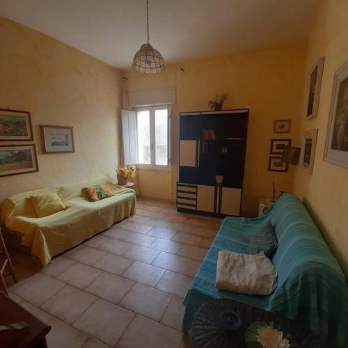 Cozy apartment historic center Siniscola