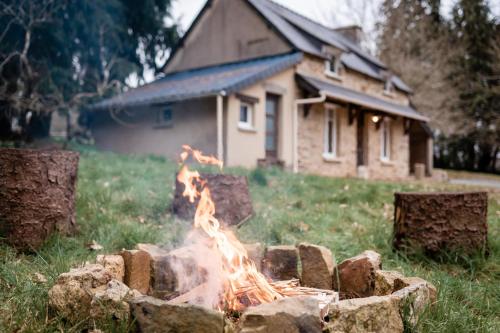 ทัศนียภาพภายนอกโรงแรม, Cottage Breton - Gîte de Charme en Centre Finistère (Situation idéale) (Cottage Breton - Gite de Charme en Centre Finistere (Situation ideale)) in โปลเนเวซ-ดู-ฟายู