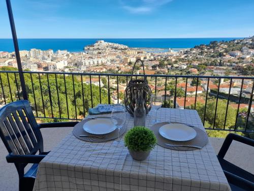 One-Bedroom Apartment with Sea View and Terrace image 2