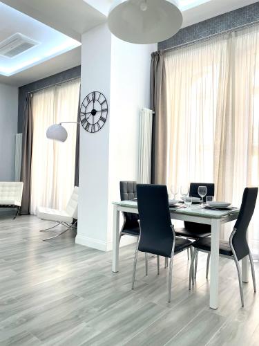 Duomo Platinum Apartments 1