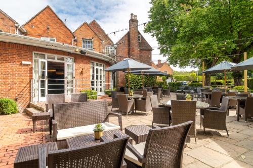 Innkeeper's Lodge Aylesbury - East  Aston Clinton - image 9