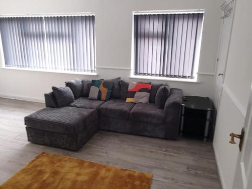 Exquisite Two Bed Apartment in Grays - Free Wi-Fi and Netflix