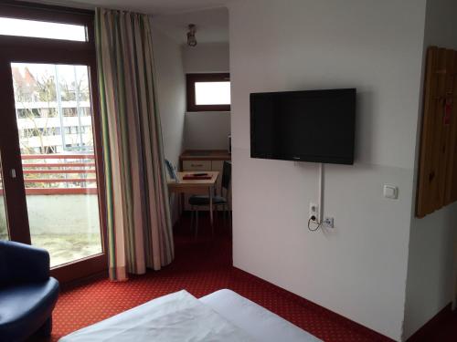 Single room, deluxe