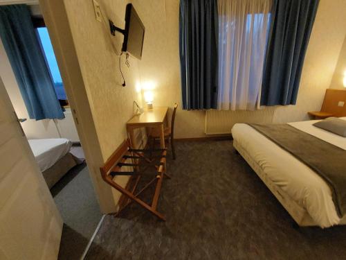 Logis Hôtel Auberge De La Foret 2
