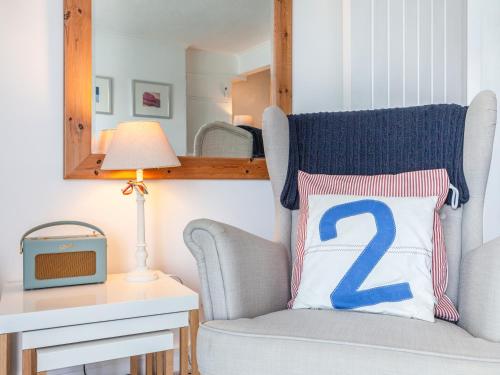 32 The Salcombe - image 2