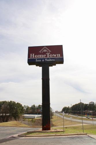 HomeTown Inn & Suites - image 12