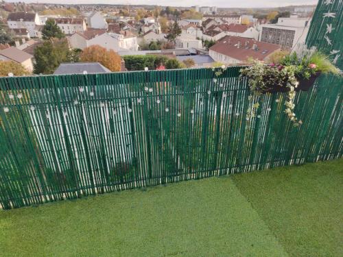 36 Dajot Boutique Apartment - 70 in Melun