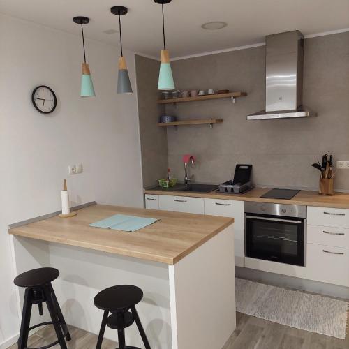 Nice and modern apartment Emili, Сплит