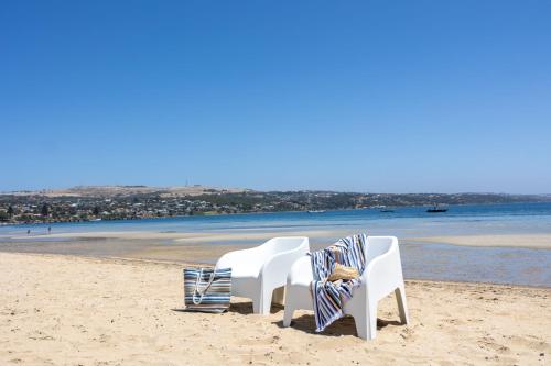 Port Lincoln Beachfront Apartment 7