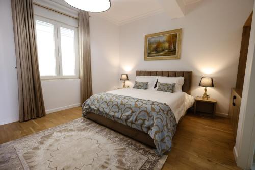 Double Room image 10