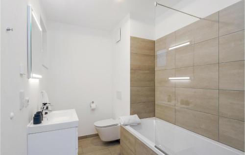 Two-Bedroom Apartment in Lembruch/Dummer See - image 12