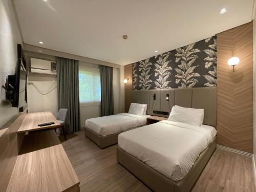 Luisita Central Park Hotel Room Type - Superior Twin