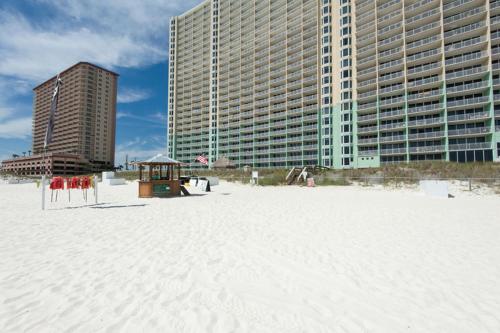 Emerald Beach Resort Condo-Gulf Front+Beach Access! Beach Chair Service!