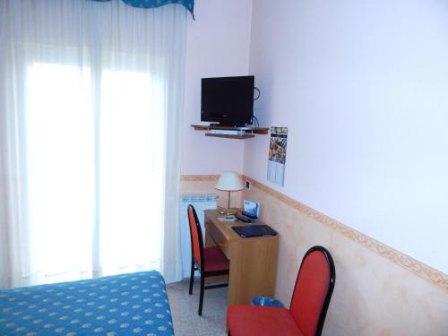 Hotel Torre Antica - Tap to explore photos