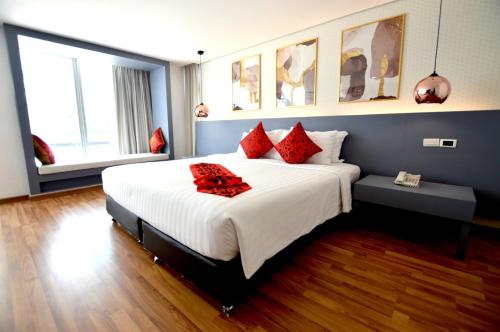 2 twin beds