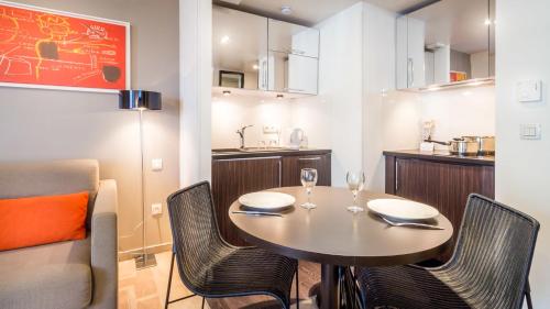 Facilities, Aparthotel Adagio Marseille Timone in District 05