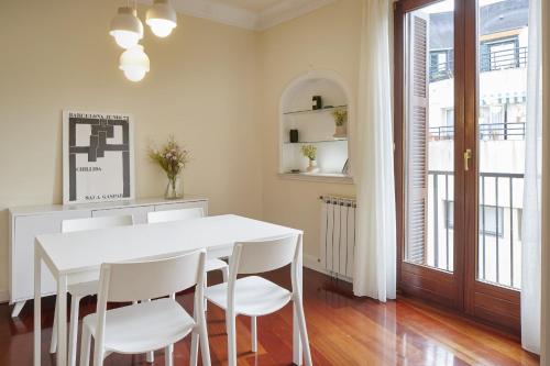 Three-Bedroom Apartment image 10