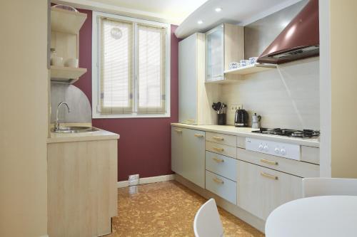 Three-Bedroom Apartment image 4