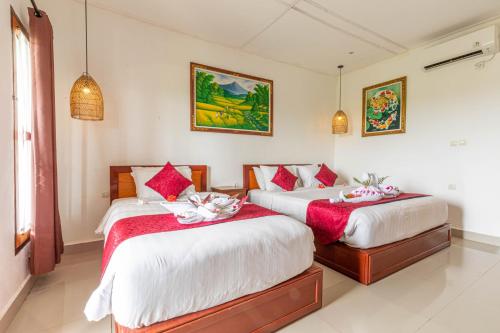 Habitación triple, con vistas
