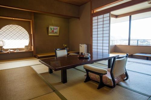 Japanese-Style Quadruple Room