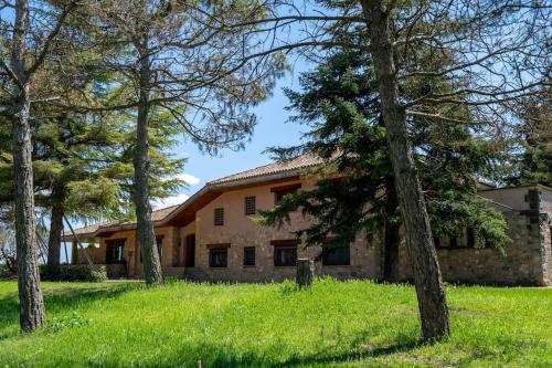  Lodging Apartments Villa el Raco in Santpedor