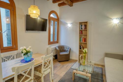 Apartment image 1