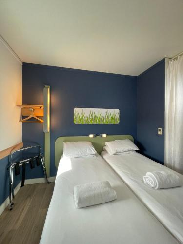 ibis budget Belfast City Centre Room Type - Accessible Room with 1 double bed