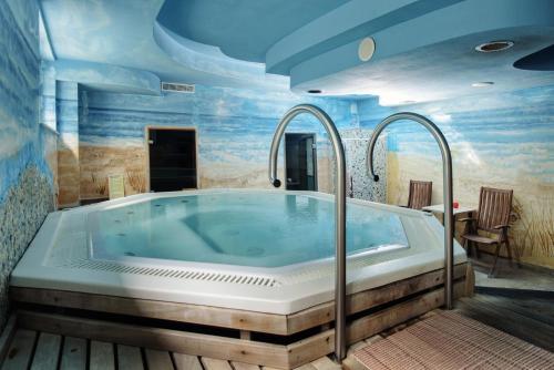 Pezsgőfürdő, Lila Medical SPA in Ciechocinek városközpont