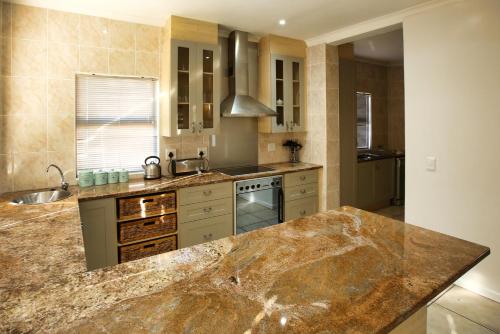 Mulligan, Langebaan, 10-sleeper in Langebaan Country Estate