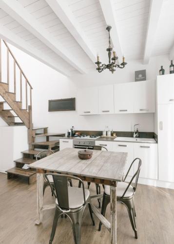 Addimora Boutique Suites 2