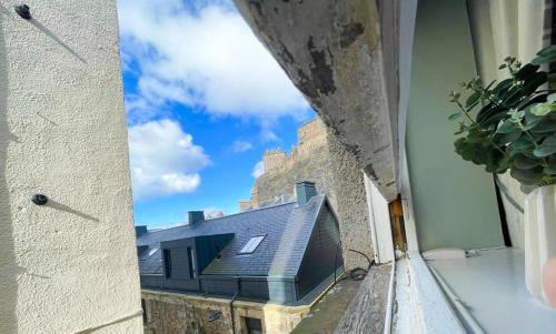 Snug Studio on The Grassmarket, 5mins from Castle 3