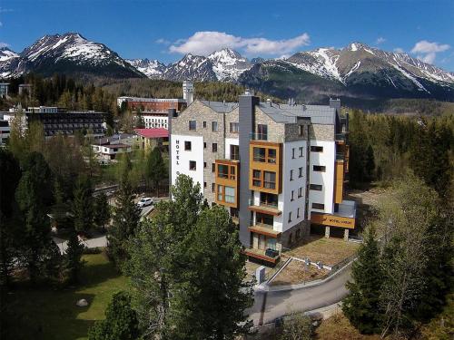 APLEND Hotel Ovruč - Accommodation - Vysoke Tatry - Strbske Pleso