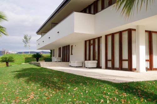 Зовнішній вигляд готелю, ARIA - Villa di Campagna in Монтекорвіно-Ровелла