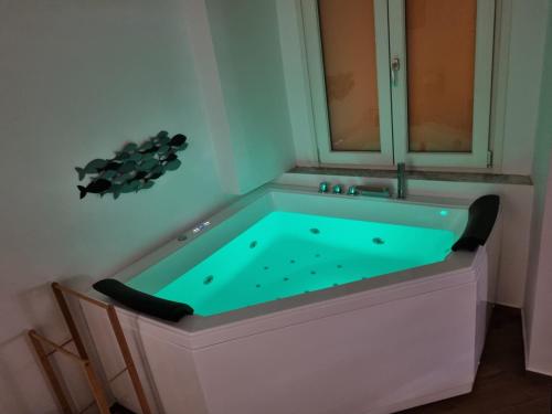 Petramare Charming House Room Type - Queen Room with Spa Bath