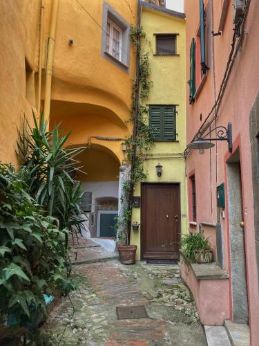 La Casa Rossa Arcola Con Vista