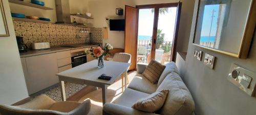 AR28-1, Coqueto apartamento en primera línea de playa, Villajoyosa (fotografie 4)