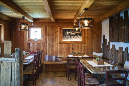 Koplietošanas atpūtas telpa ar TV, Natural Lodge Maso Baseta in Caderzone