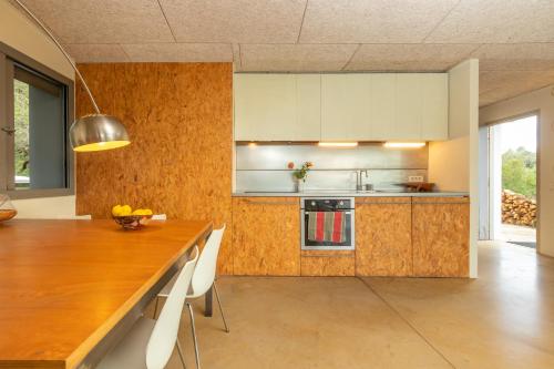 Konyha, La casita del bosque in Vilopriu