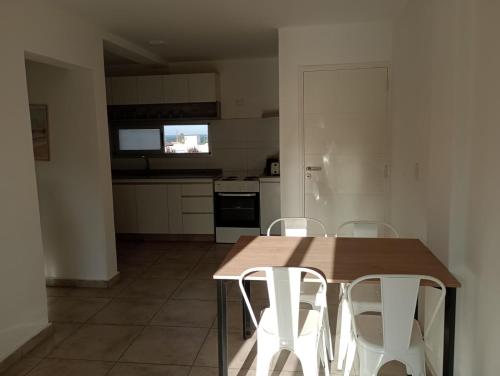 DEPARTAMENTOS LEMOS TRES in 라스 에라스