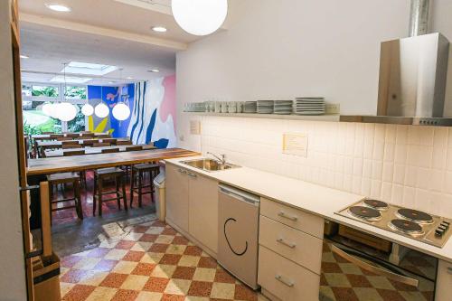 Kitchen, Casa Franca Recoleta Hostel Boutique near Recoleta