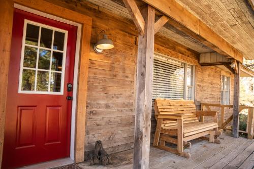 Nebos Foot, Cabin Escape at Mount Nebo in Dardanelle, USA