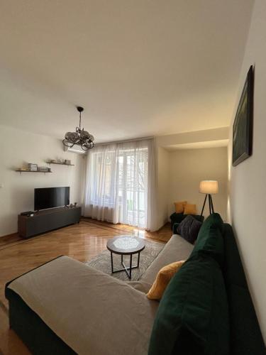 Vert Apartment