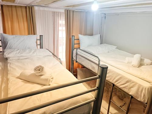 Taksim History Wooden Hostel – Istanbul, 