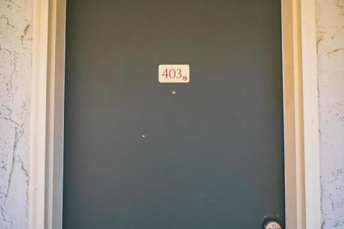 Oak Square - Unit 403